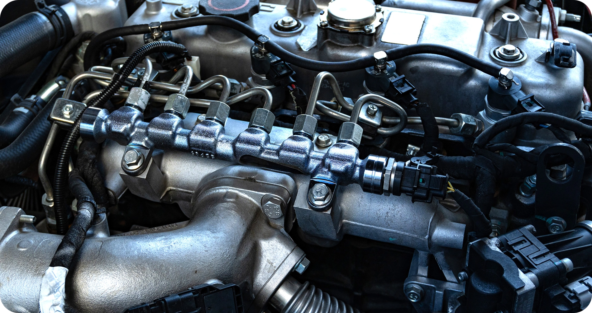 Motor diesel ISUZU